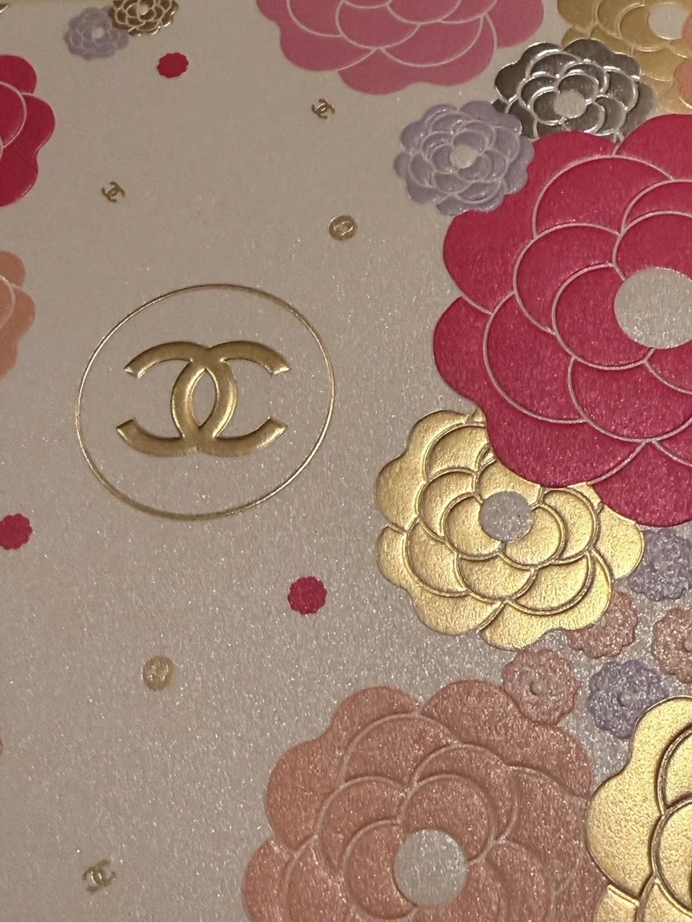 CHANEL Shimmery Pink, Gold, Silver Greeting Card. 🩷🏆🩶🩷🏆🩶